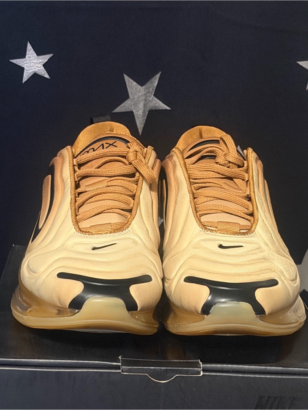 Nike Air Max 720 in the 'Desert' Sz 8 (no box) - Picture 3 of 9